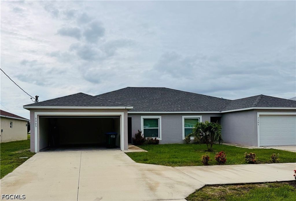 3301 SW 15th PL, Cape Coral, FL 33914