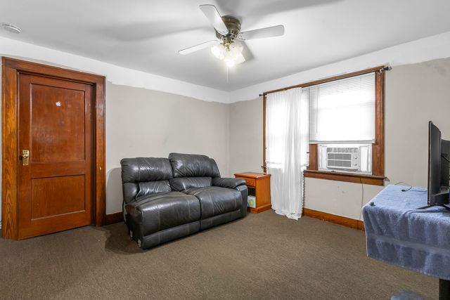 528 E 156th Street, Harvey, IL 60426