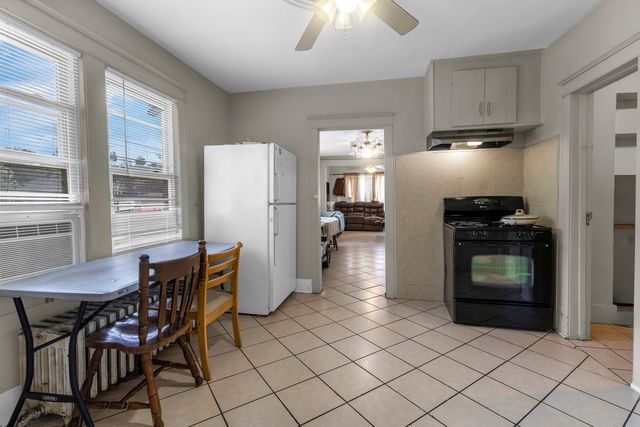 528 E 156th Street, Harvey, IL 60426