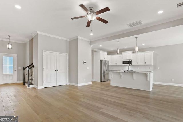 108 Whitebark Trail, Richmond Hill, GA 31324