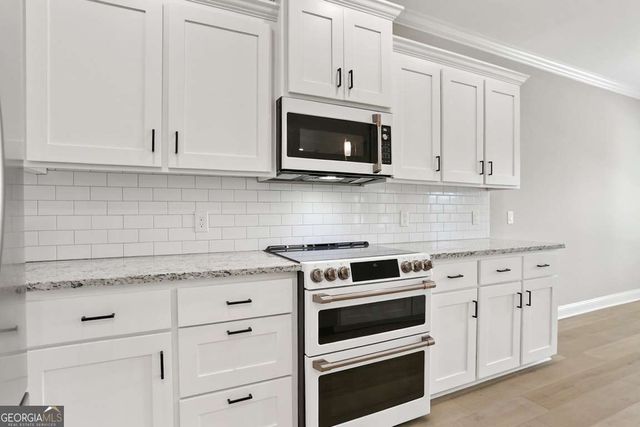 108 Whitebark Trail, Richmond Hill, GA 31324