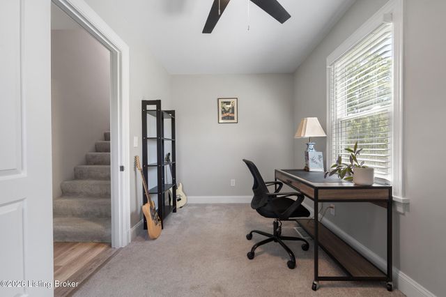 5214 Valley Station Rd, Louisville, KY 40272
