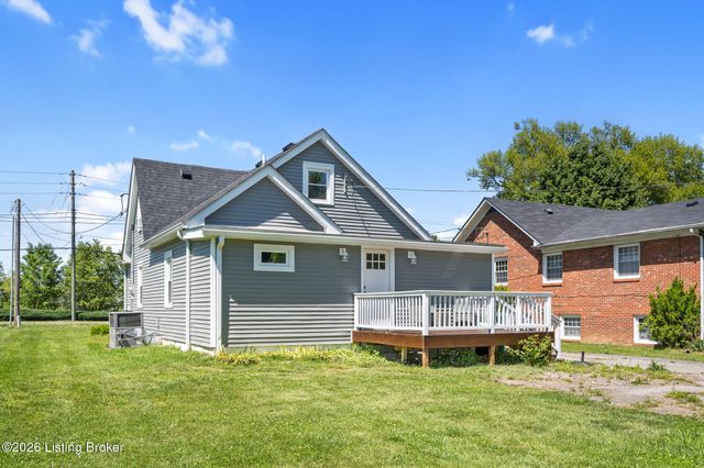 5214 Valley Station Rd, Louisville, KY 40272
