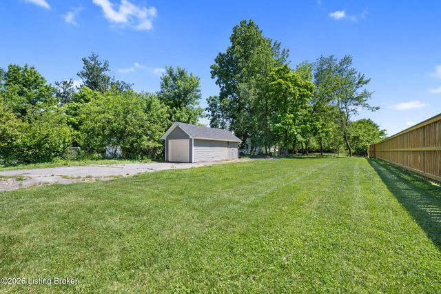 5214 Valley Station Rd, Louisville, KY 40272