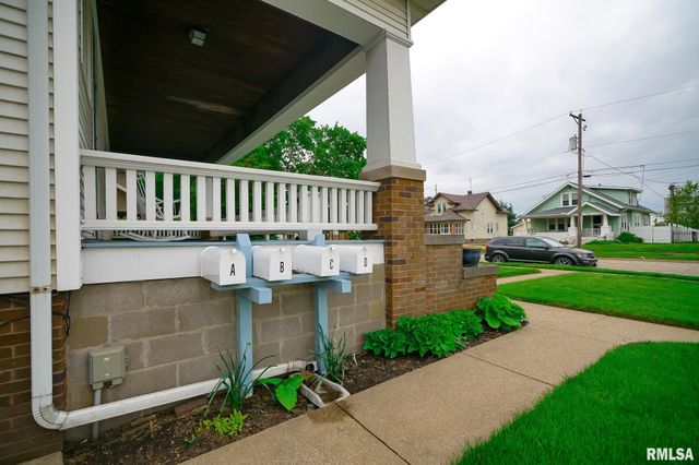 540 N MAIN Street, Morton, IL 61550