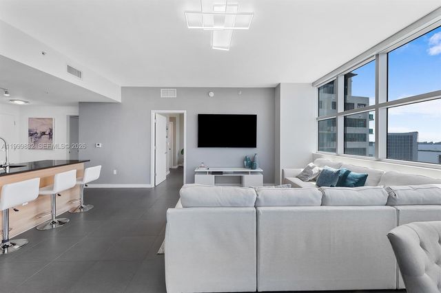 3301 NE 1st Ave H2902, Miami, FL 33137