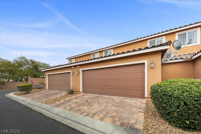 2333 Via Barranca Street, Henderson, NV 89044