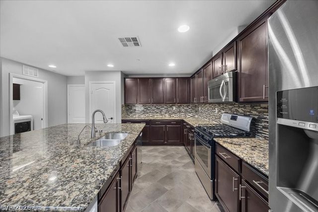 2333 Via Barranca Street, Henderson, NV 89044