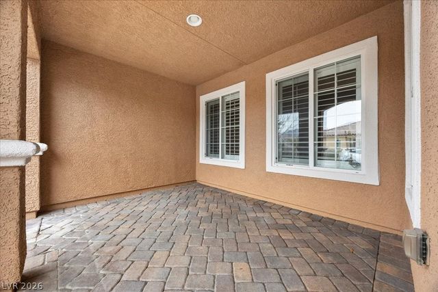 2333 Via Barranca Street, Henderson, NV 89044