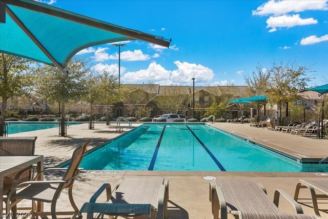 2333 Via Barranca Street, Henderson, NV 89044