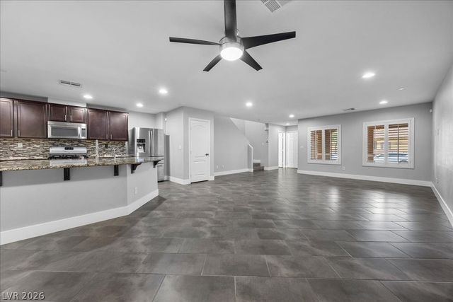 2333 Via Barranca Street, Henderson, NV 89044