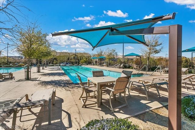 2333 Via Barranca Street, Henderson, NV 89044