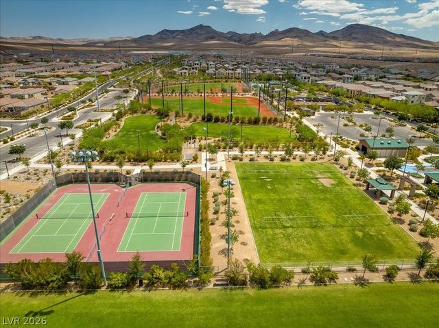 2333 Via Barranca Street, Henderson, NV 89044