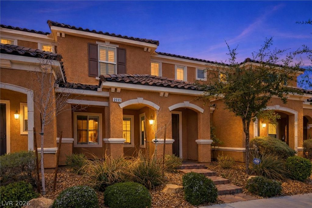 2333 Via Barranca Street, Henderson, NV 89044