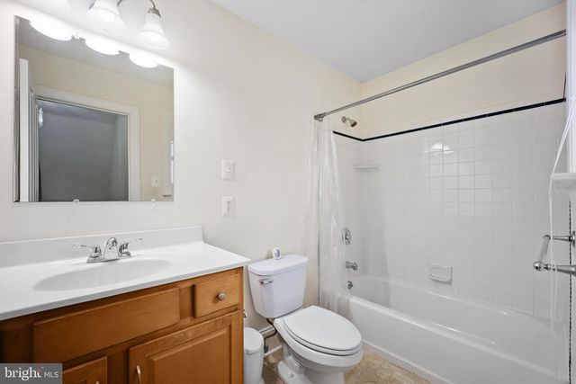 321 FRANKLIN AVE, Phoenixville, PA 19460