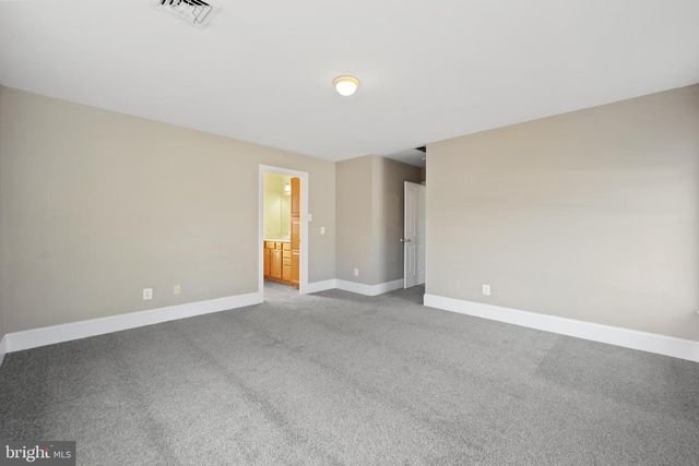 321 FRANKLIN AVE, Phoenixville, PA 19460