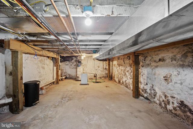 321 FRANKLIN AVE, Phoenixville, PA 19460