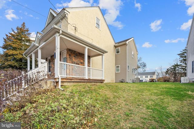 321 FRANKLIN AVE, Phoenixville, PA 19460