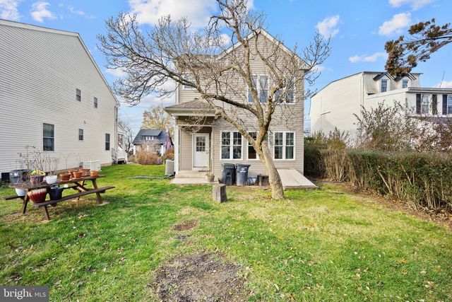 321 FRANKLIN AVE, Phoenixville, PA 19460