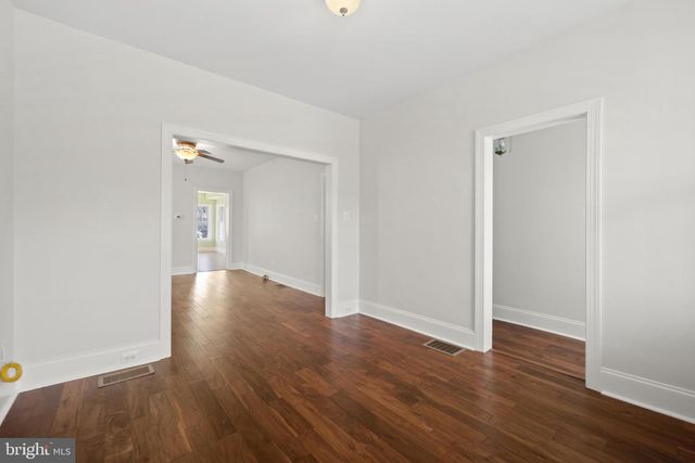 321 FRANKLIN AVE, Phoenixville, PA 19460