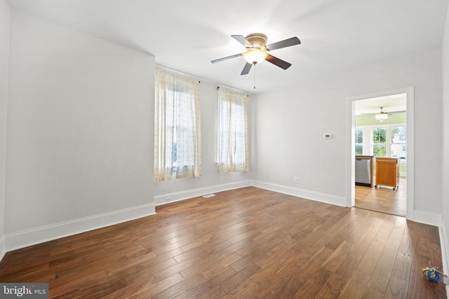 321 FRANKLIN AVE, Phoenixville, PA 19460