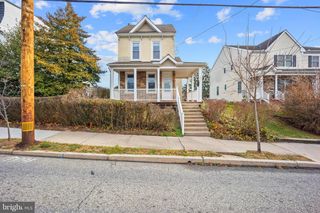 321 FRANKLIN AVE, Phoenixville, PA 19460