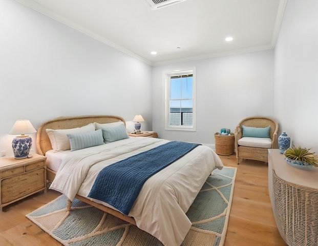 16 Franklin Street 2401, Salem, MA 01970