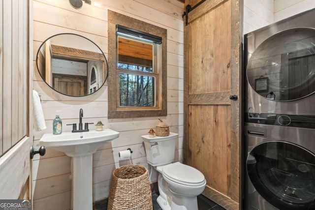 2594 Hwy 2, Blue Ridge, GA 30513