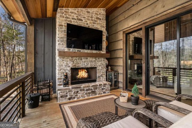 2594 Hwy 2, Blue Ridge, GA 30513