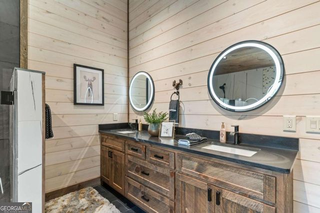 2594 Hwy 2, Blue Ridge, GA 30513