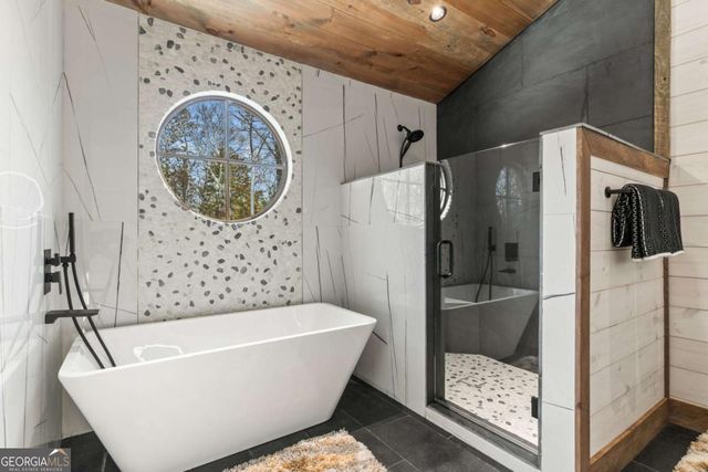 2594 Hwy 2, Blue Ridge, GA 30513