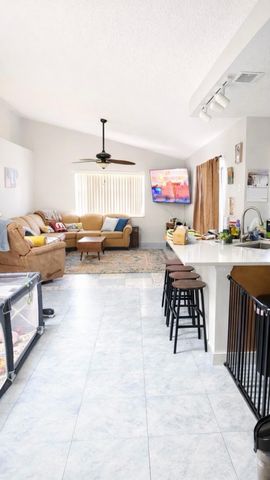 901 SW Gaitor Avenue, Port St. Lucie, Port St Lucie, FL 34953