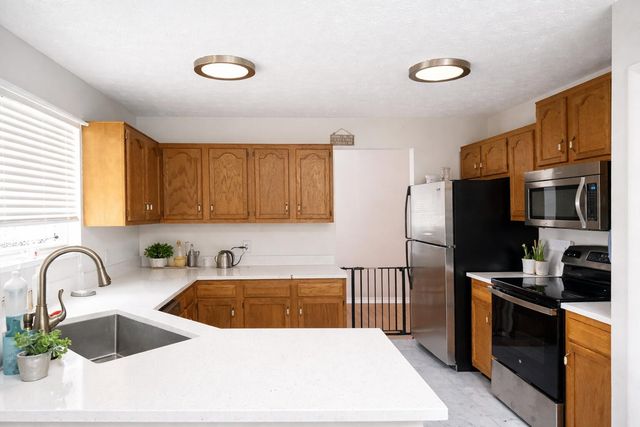 901 SW Gaitor Avenue, Port St. Lucie, Port St Lucie, FL 34953