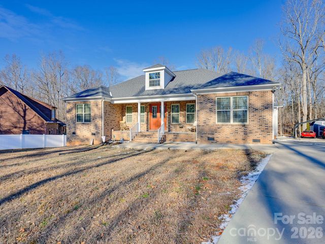 1473 Morningside Drive, Iron Station, NC 28080