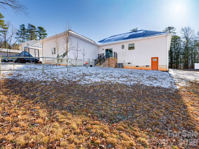 1473 Morningside Drive, Iron Station, NC 28080