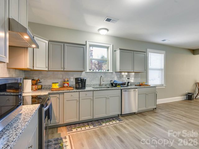 1473 Morningside Drive, Iron Station, NC 28080