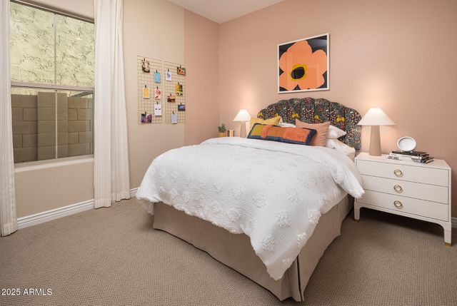 26064 N 77TH Drive, Peoria, AZ 85383