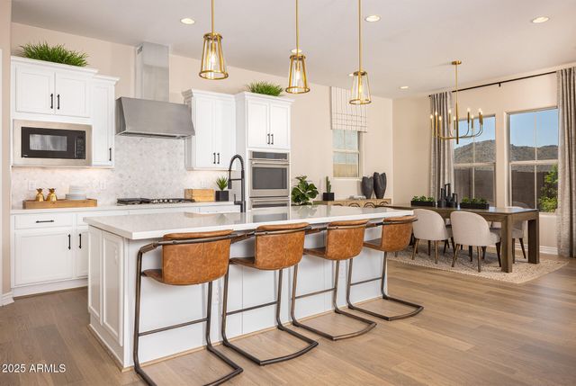 26064 N 77TH Drive, Peoria, AZ 85383