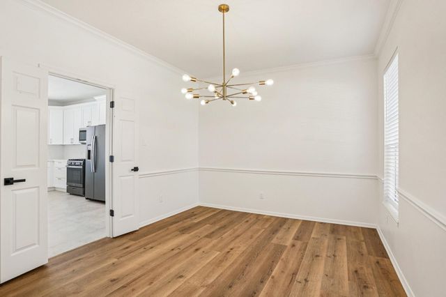 1808 N Mission Circle, Friendswood, TX 77546