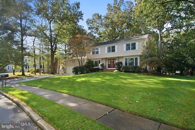 795 FOOTHILL CT, Toms River, NJ 08753
