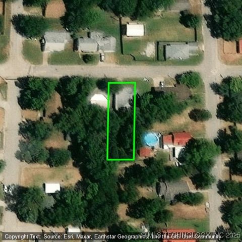616 8th SE, Ardmore, OK 73401