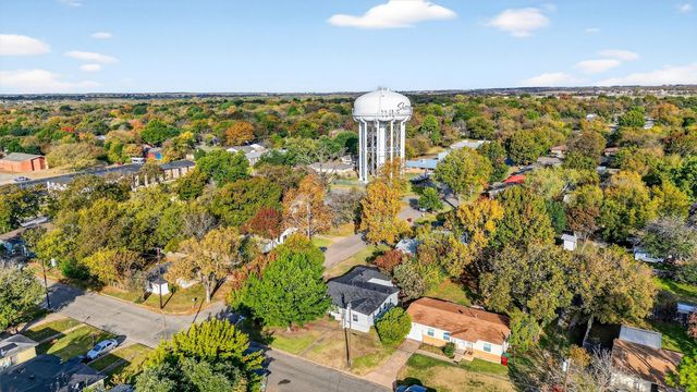 409 W Burton Street, Sherman, TX 75092