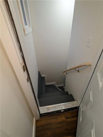37 Ann Street 2, Newport, RI 02840
