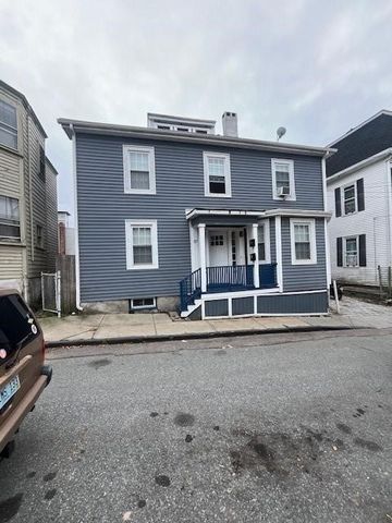 37 Ann Street 2, Newport, RI 02840
