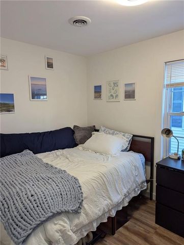 37 Ann Street 2, Newport, RI 02840
