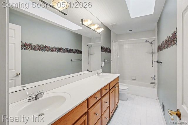 4927 Nature View Court, Howell, MI 48843