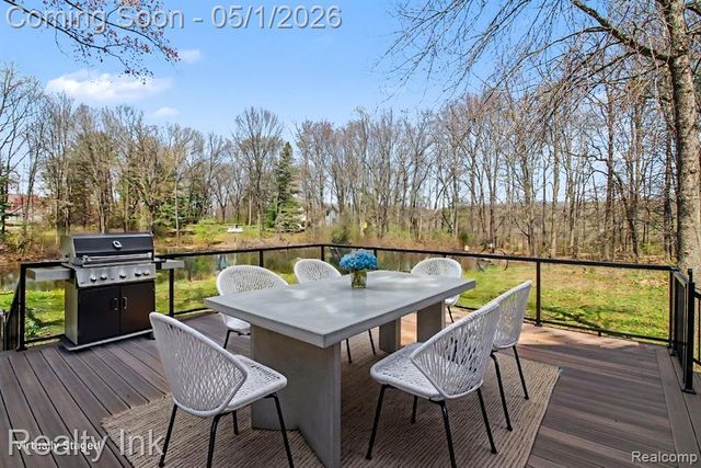4927 Nature View Court, Howell, MI 48843