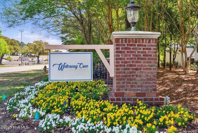 1628 Waterway Cove Drive SW, Ocean Isle Beach, NC 28469
