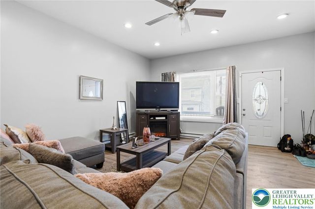 234 Patterson Street, Lansford Boro, PA 18232