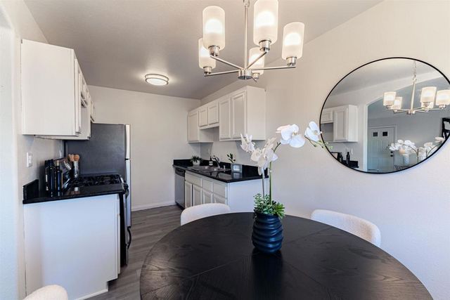 188 S Lincoln Avenue 22, El Cajon, CA 92020